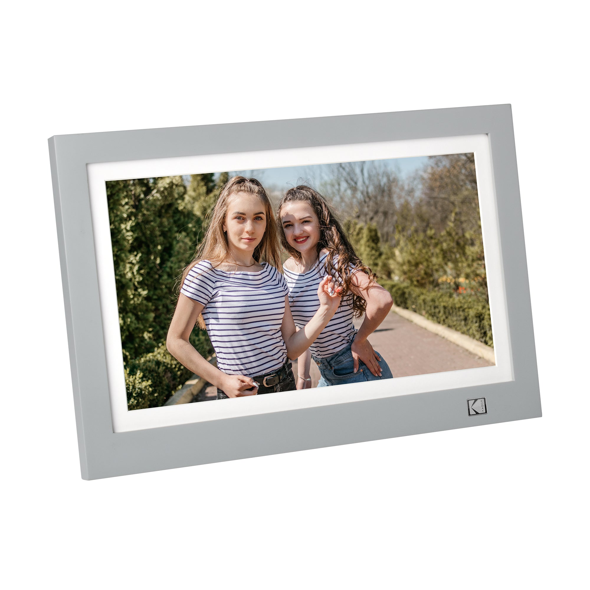 KODAK 11.6-inch Full HD Digital Photo Frame, Wi-Fi Enabled With 32GB Internal Memory, Auto Rotate, Light Sensor, Music, Video, Calendar and Weather Display RWF-116 (Grey Wood)