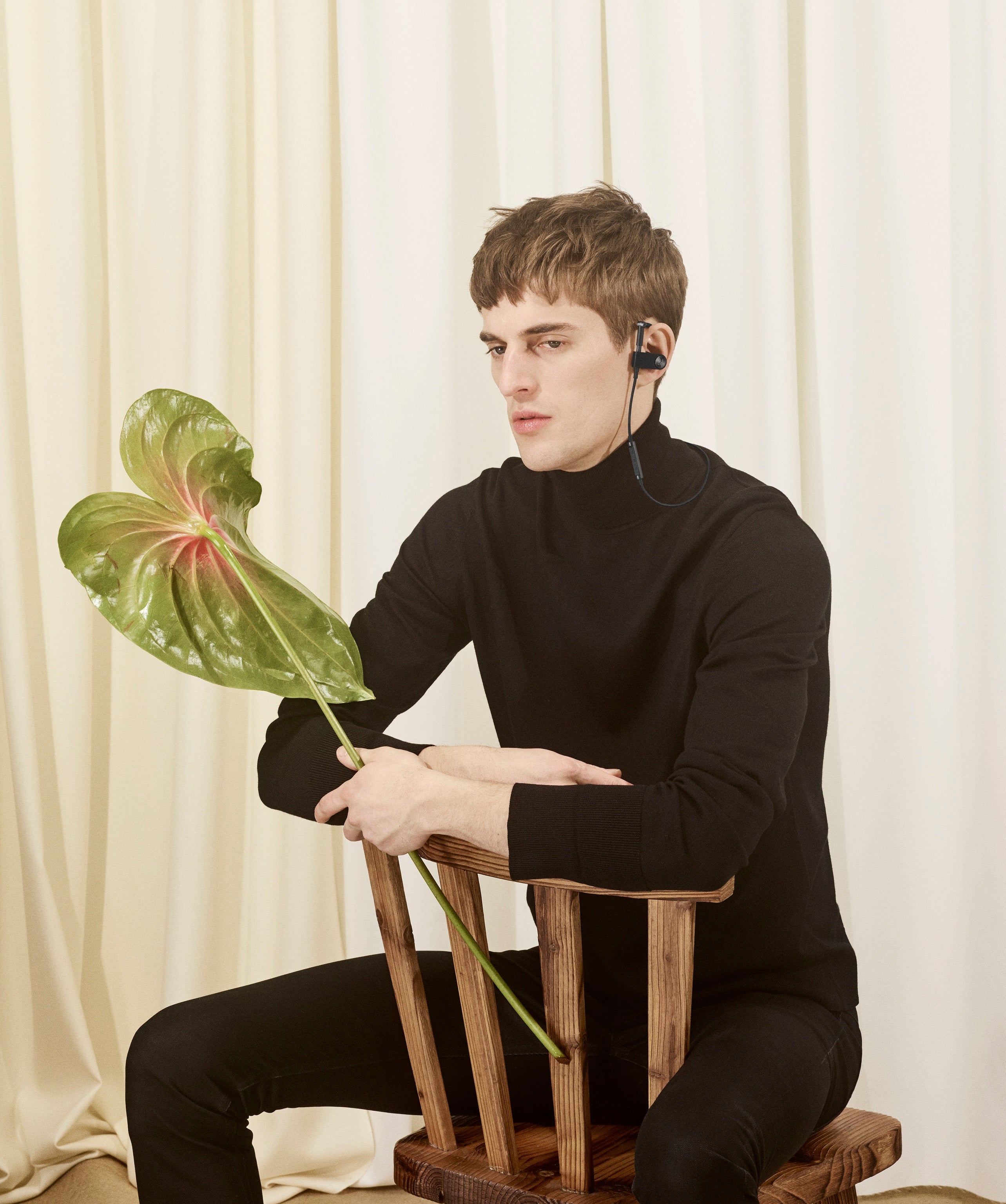Bang & Olufsen Beoplay Earset, Premium Wireless Earphones with Adjustable Cylindrical Ear-Hooks, B&O Masterpiece (LAST ONES IN STOCK)