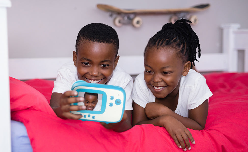 AgfaPhoto Realikids Instant Cam, 15MP Childrens Digital Camera with Inkless Printing