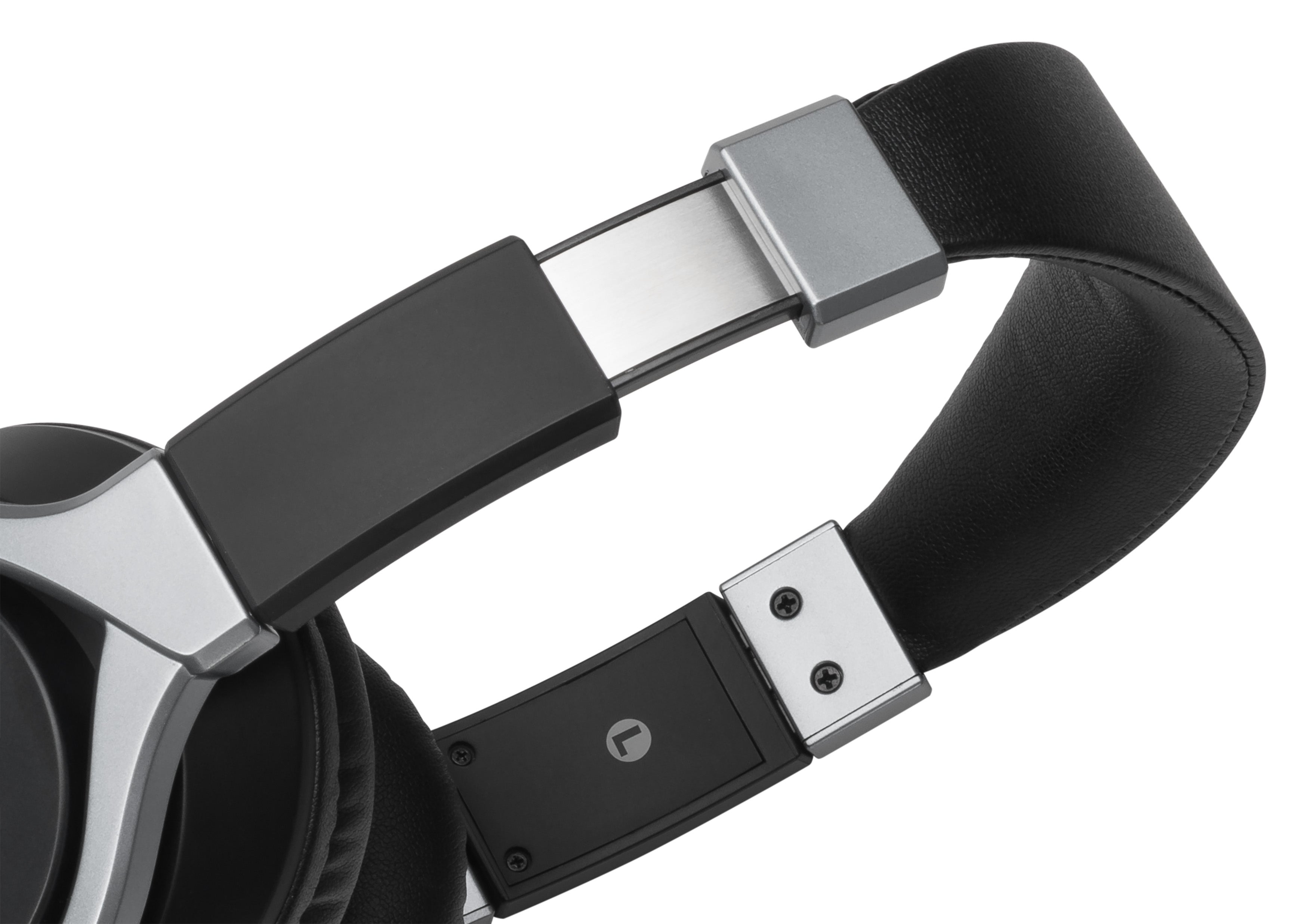 Motorola MOTO XT200 Wired Over Ear Headphones