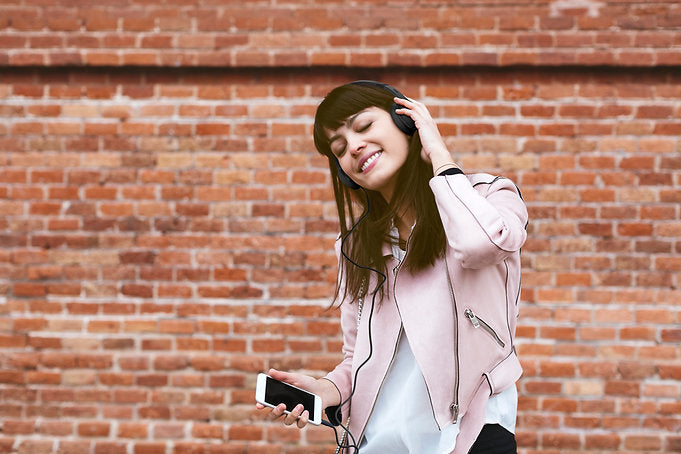 Motorola Pulse 120 Bass Corded Over-The-Ear Headphones (No Battery)