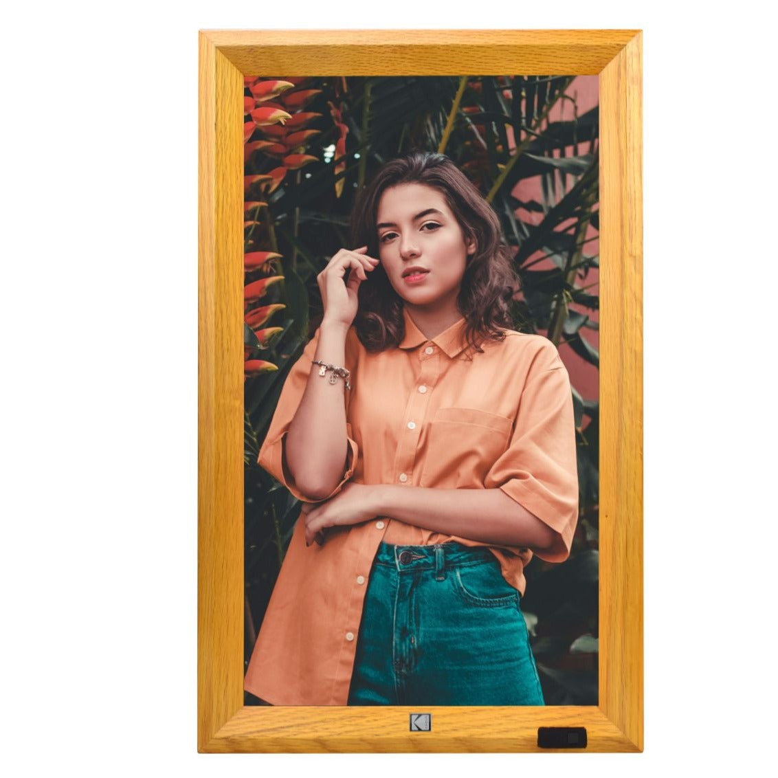 Kodak 17" Wi-Fi Enabled Wall Photo Frame in Burlywood front perspective